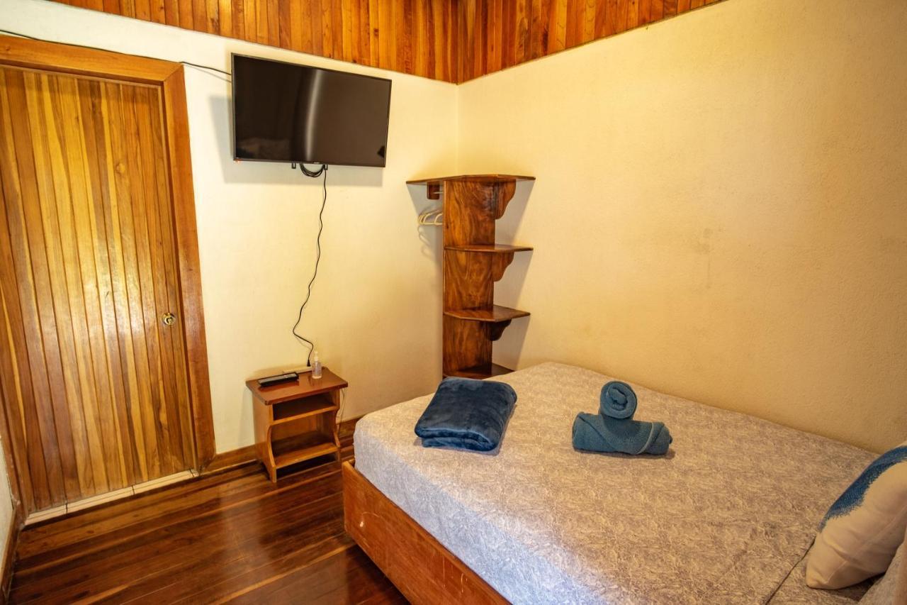 Cowboy Hostel - Habitaciones Con Bano Privado Monteverde Dış mekan fotoğraf
